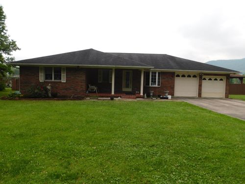 123 Twin Acres Road, Middlesboro, KY, 40965 | Card Image