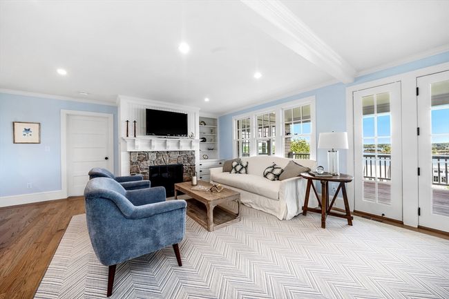 22 Marion St, House other with 4 bedrooms, 5 bathrooms and 4 parking in Hingham MA | Image 18