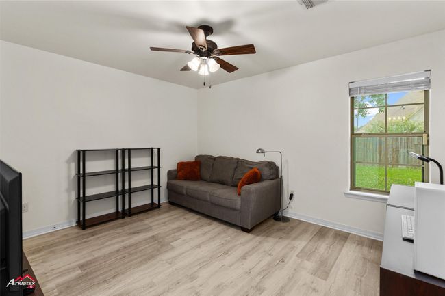 152 Lola Cir, House other with 3 bedrooms, 2 bathrooms and null parking in Benton LA | Image 9