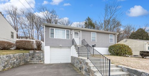 42 Valentino Drive, Waterbury, CT, 06704 | Card Image