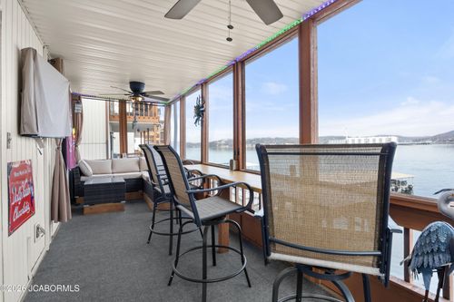 902-160 Tara Rd, LAKE OZARK, MO, 65049-6453 | Card Image