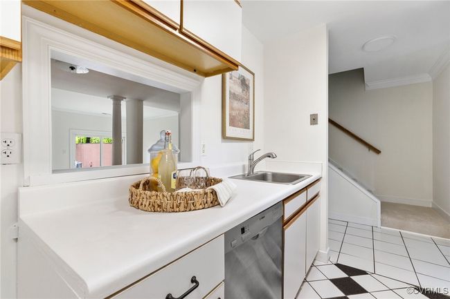 11719 S Briar Patch Dr, Condo with 3 bedrooms, 3 bathrooms and null parking in Midlothian VA | Image 7