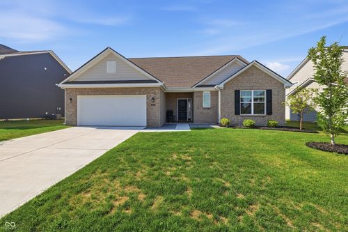 635 Tess Blvd, Westfield, IN, 46074-1009 | Card Image