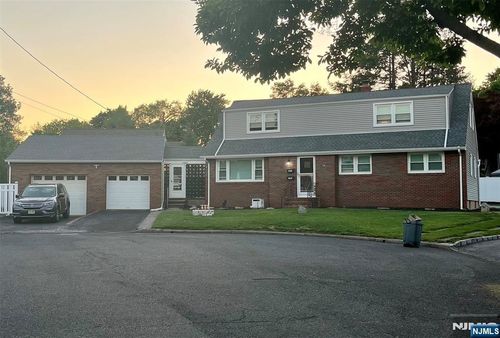 16 Demarest Court, Dumont, NJ, 07628 | Card Image
