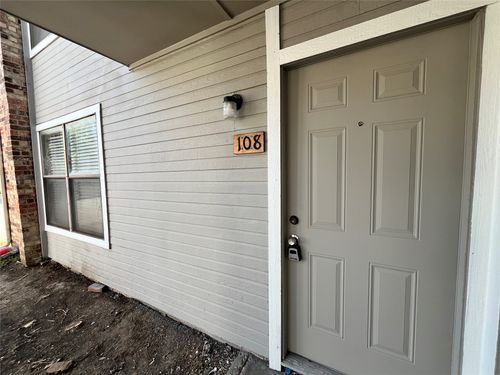 108-2526 W Prairie St, Denton, TX, 76201-5332 | Card Image