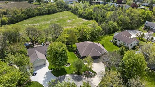 801 Nordic View, Mount Horeb, WI, 53572 | Card Image