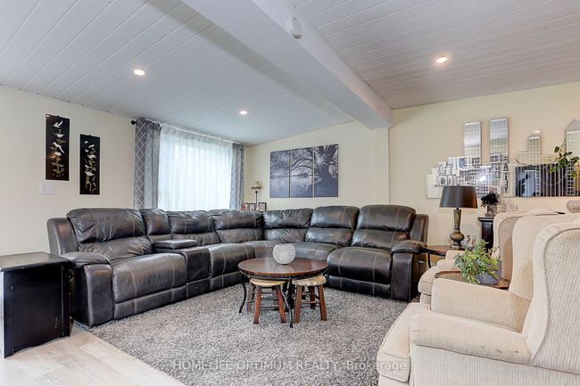 32 O'dell Lane, House other with 2 bedrooms, 1 bathrooms and 3 parking in Willow Beach ON | Image 12