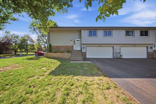 3610 Avon Ct, Woodbury, MN, 55125-2432 | Card Image