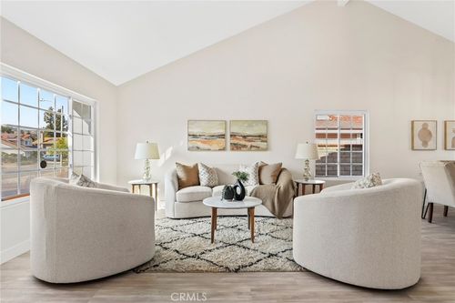 19440 Branding Iron Rd, Walnut, CA, 91789-4715 | Card Image