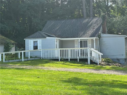 296 Loma Dr, Coventry Township, OH, 44319-1670 | Card Image