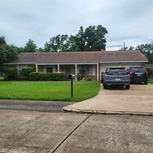 119 Poppy St, Lake Jackson, TX, 77566-3109 | Card Image