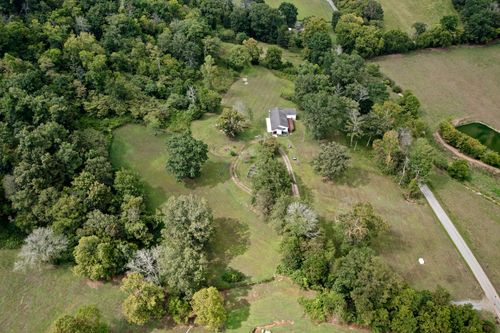 2490 Clampit Hollow Rd, Lafayette, TN, 37083-3413 | Card Image