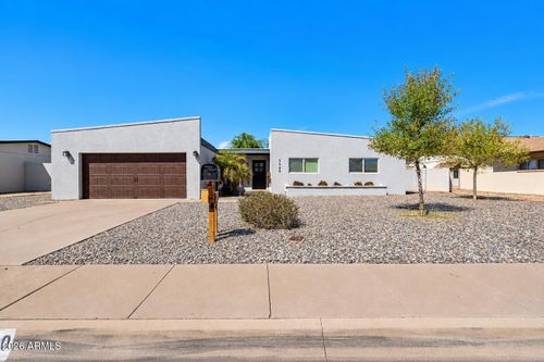 3020 E Larkspur Drive, Phoenix, AZ, 85032 | Card Image
