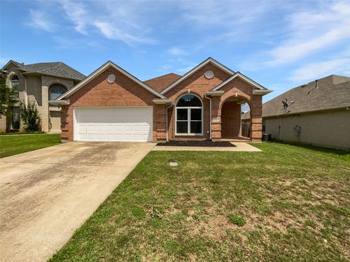 4162 Stone Hollow Way, Euless, TX, 76040-5596 | Card Image