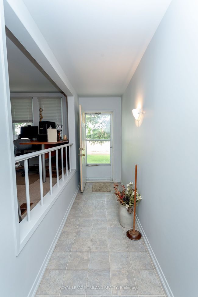 853 Avon Dr, House other with 3 bedrooms, 2 bathrooms and 10 parking in Malahide ON | Image 29