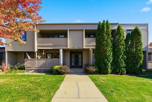 1036 Prairie Meadow Ct, Waterloo, IA, 50701-4800 | Card Image