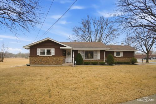 953 Sheffer Rd, Aurora, IL, 60505-2356 | Card Image