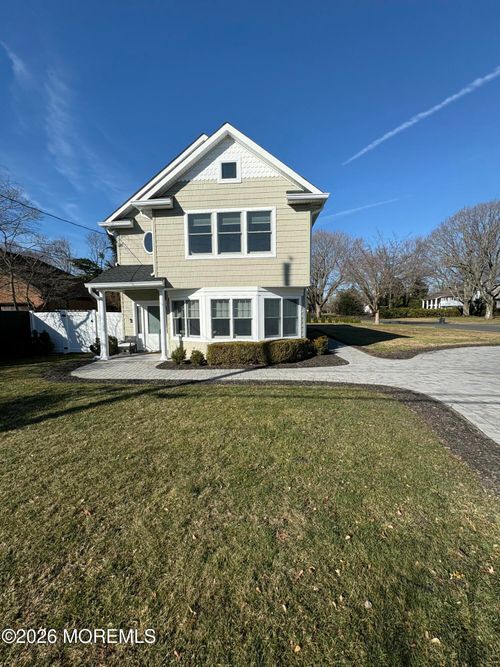 41 Brookwillow Ave, West Long Branch, NJ, 07764-1845 | Card Image
