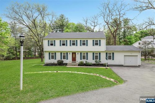 50 Werimus Rd, Woodcliff Lake, NJ, 07677-8226 | Card Image