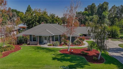 2020 Station Ave, Atwater, CA, 95301-6249 | Card Image