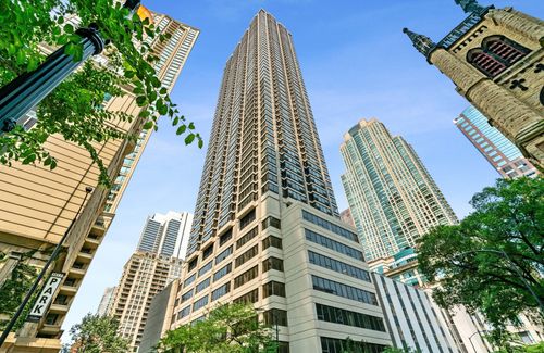 apt-2108-30 E Huron St, CHICAGO, IL, 60611-4701 | Card Image