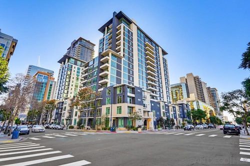 428-425 W Beech St, San Diego, CA, 92101 | Card Image