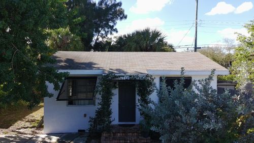 1115 S M St, Lake Worth Beach, FL, 33460-5239 | Card Image