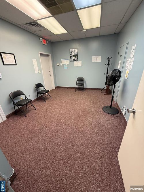 886 Belmont Ave, North Haledon, NJ, 07508-2573 | Card Image