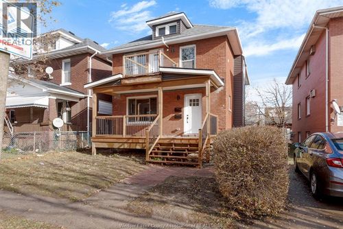 836 Pillette Rd, Windsor, ON, N8Y3B5 | Card Image