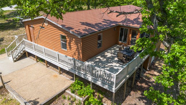 Porch | Image 36