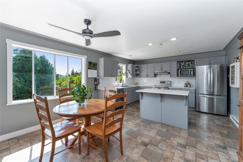 505 Windthrop Rd, Colwood, BC, V9C3B6 | Card Image