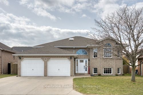 11 Marie Cres, Leamington, ON, N8H5J2 | Card Image