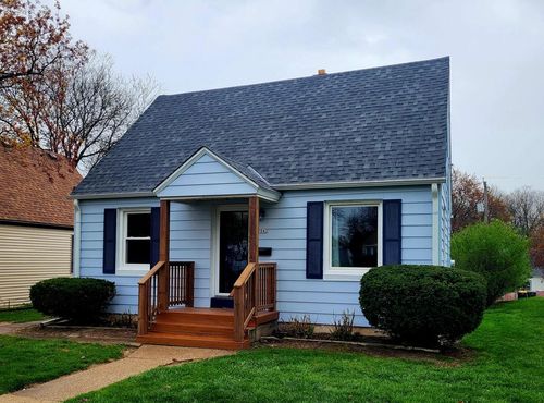 7043 W Beloit Road, WEST ALLIS, WI, 53219 | Card Image