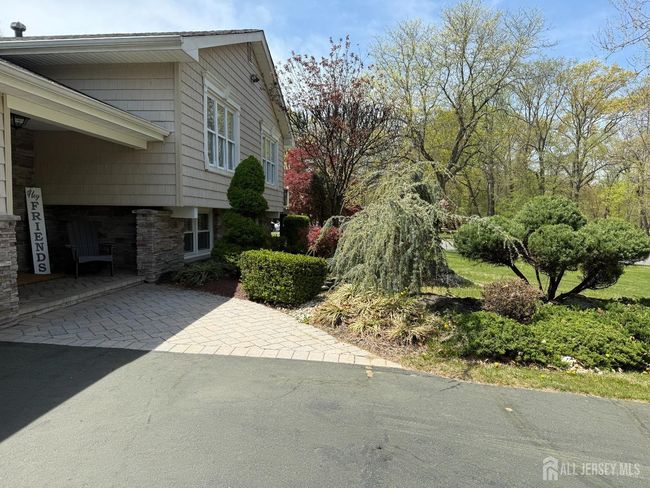 7 Arthurs Ct, House other with 6 bedrooms, 4 bathrooms and null parking in Manalapan NJ | Image 4