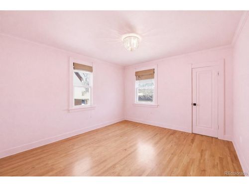 1423 Holly St, Denver, CO, 80220-2621 | Card Image