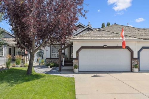 105 Chaparral Villas Se, Calgary, AB, T2X3N4 | Card Image