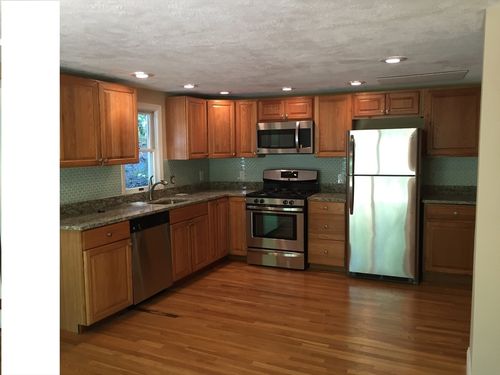 0-31 Pine St, Dedham, MA, 02026-4002 | Card Image