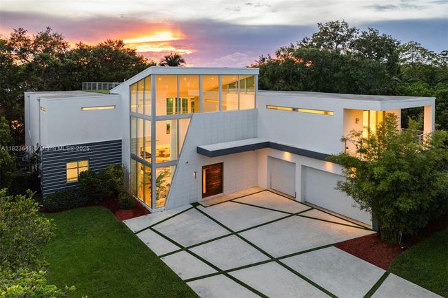 10620 Sw 74 Th Ave, House other with 6 bedrooms, 5 bathrooms and null parking in Pinecrest FL | Image 52