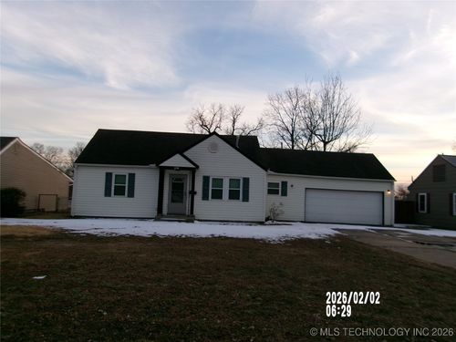 210 3rd St, Dewey, OK, 74029-2458 | Card Image