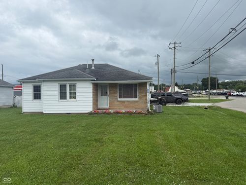 1504 N East St, Greensburg, IN, 47240-8203 | Card Image