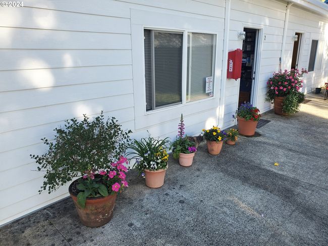 160 Spring St, House other with 3 bedrooms, 3 bathrooms and null parking in Gardiner OR | Image 6