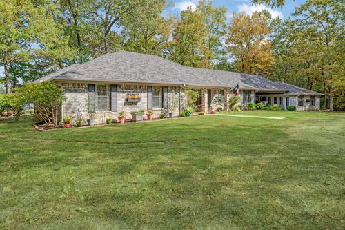 717 Hidden Lake Dr, Powderly, TX, 75473 | Card Image