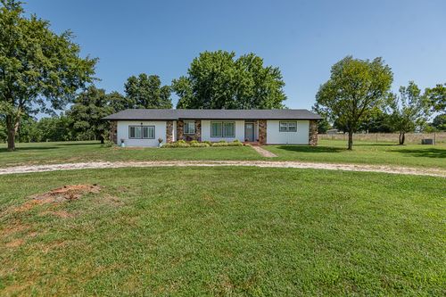 1905 E Webb Road, Ozark, MO, 65721 | Card Image
