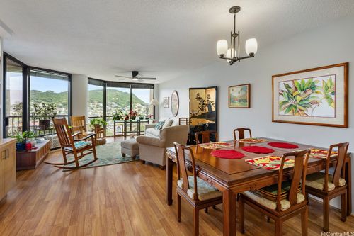 ii-13b-38 S Judd Street, Honolulu, HI, 96817 | Card Image