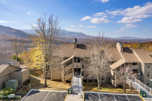 e107-3710 Weber Rd, Gatlinburg, TN, 37738-6450 | Card Image