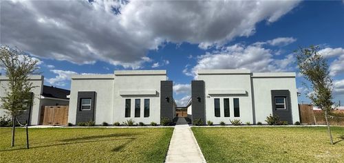 1118 Country Club Dr, Alamo, TX, 78516-2775 | Card Image