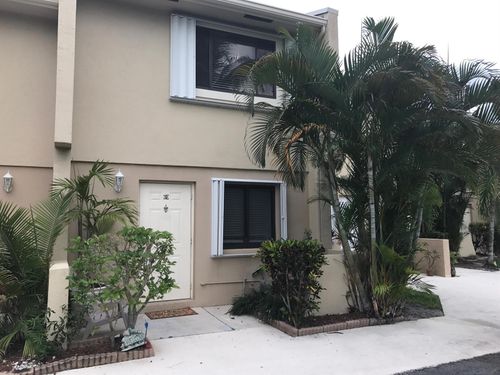 3e-139 Sparrow Dr, Royal Palm Beach, FL, 33411-1630 | Card Image