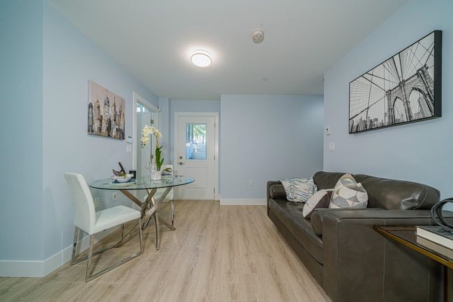 2032 E 44th Avenue, Home with 3 bedrooms, 4 bathrooms and 1 parking in Vancouver BC | Image 18