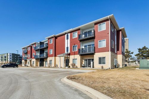 306-4910 Innovation Drive, Deforest, WI, 53532 | Card Image