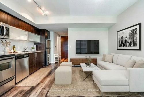 1501-80 Western Battery Rd, Toronto, ON, M6K3S1 | Card Image
